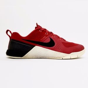 nike flywire red
